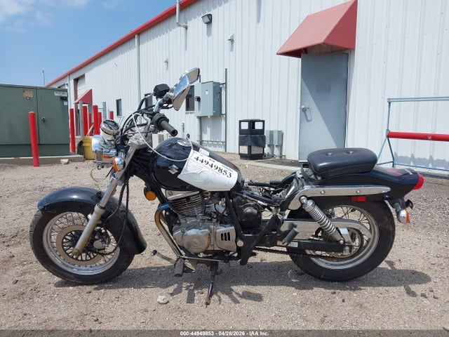 Suzuki Gz250