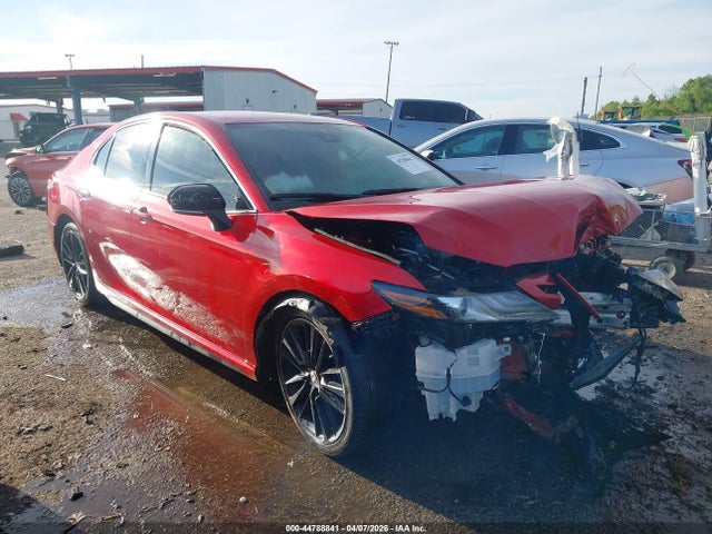 Salvage Toyota Camry Image