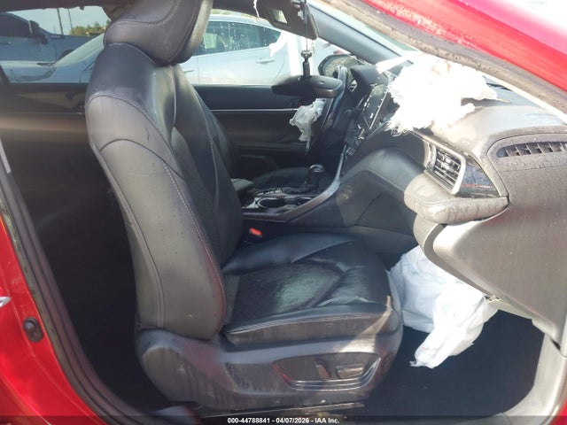 Toyota Camry Xse