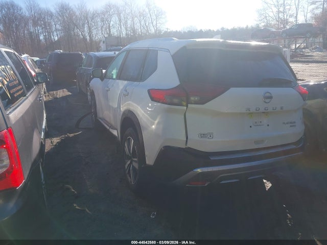 Nissan Rogue Platinum Intelligent Awd
