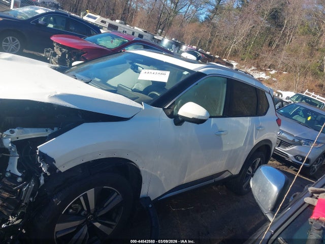 Nissan Rogue Platinum Intelligent Awd