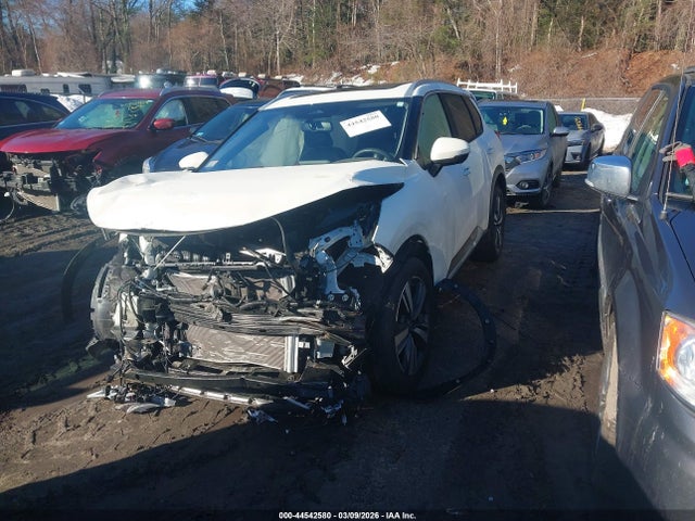 Nissan Rogue Platinum Intelligent Awd