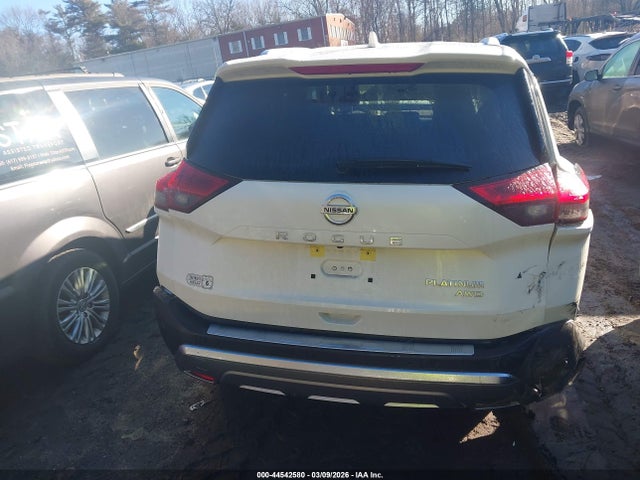 Nissan Rogue Platinum Intelligent Awd
