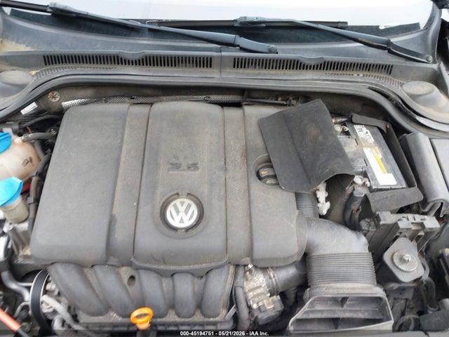 Volkswagen Jetta 2.5l Se