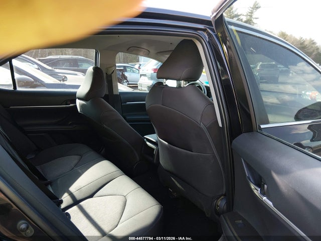 Toyota Camry Le Awd