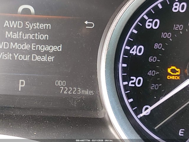 Toyota Camry Le Awd