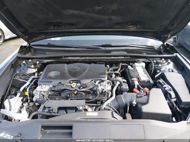 Toyota Camry Le Awd