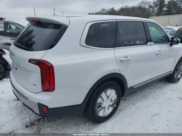 Kia Telluride Lx