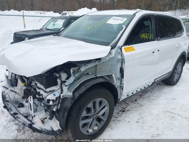 Kia Telluride Lx