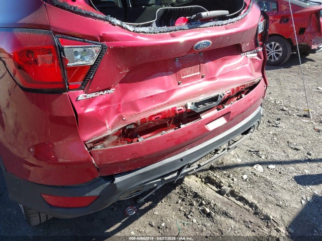 Ford Escape Titanium