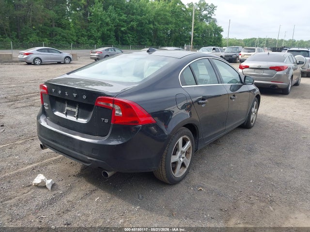 Volvo S60 T5