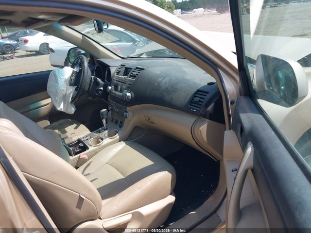 Toyota Highlander Se V6