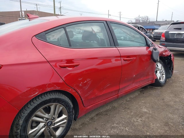 Hyundai ELANTRA Sel
