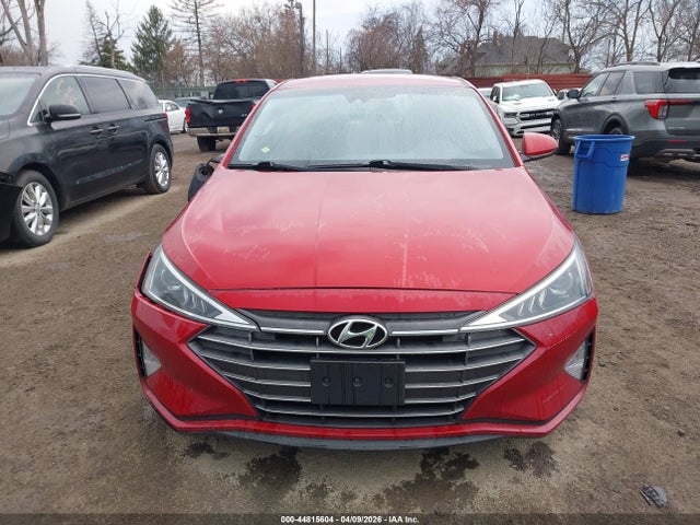 Hyundai ELANTRA Sel