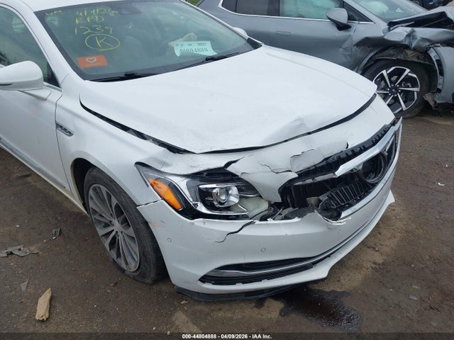 Buick LaCrosse Awd Premium