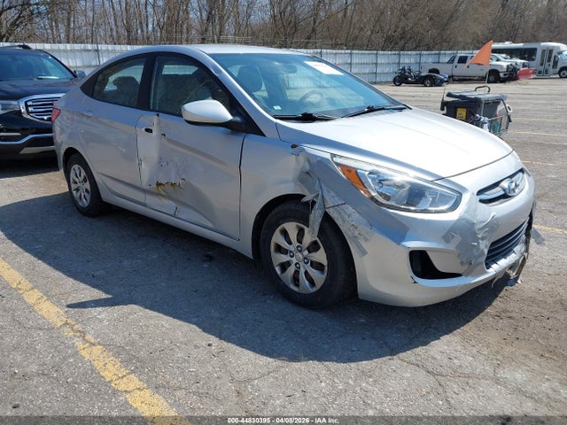 Salvage Hyundai ACCENT Image