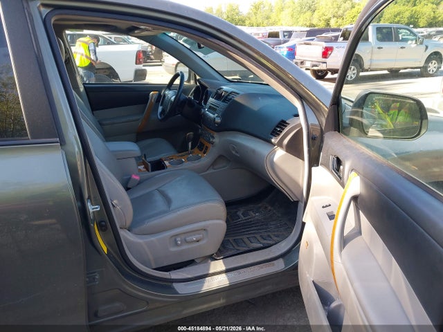 Toyota Highlander Limited