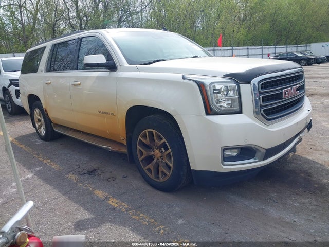 Salvage GMC Yukon Image