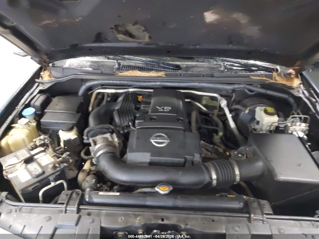 Nissan Frontier Sv