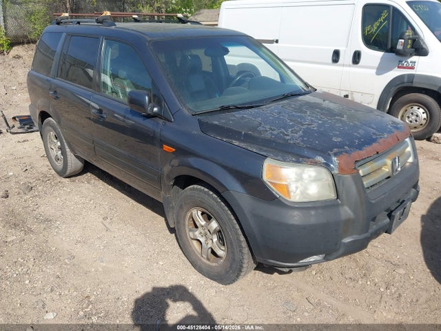 Salvage Honda Pilot Image