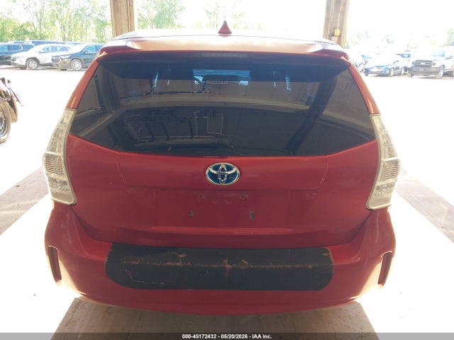 Toyota Prius v Two