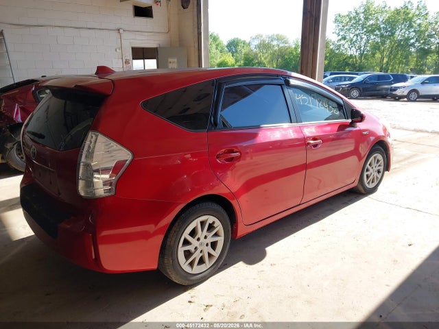 Toyota Prius v Two