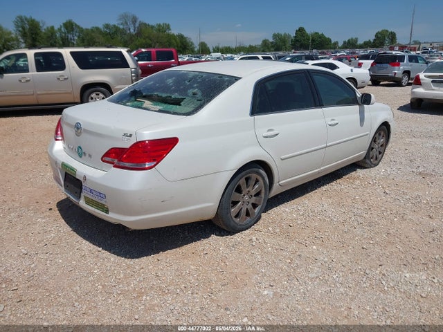Toyota Avalon Xls