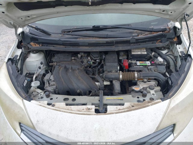 Nissan Versa Sv