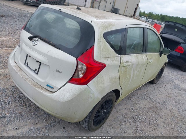 Nissan Versa Sv
