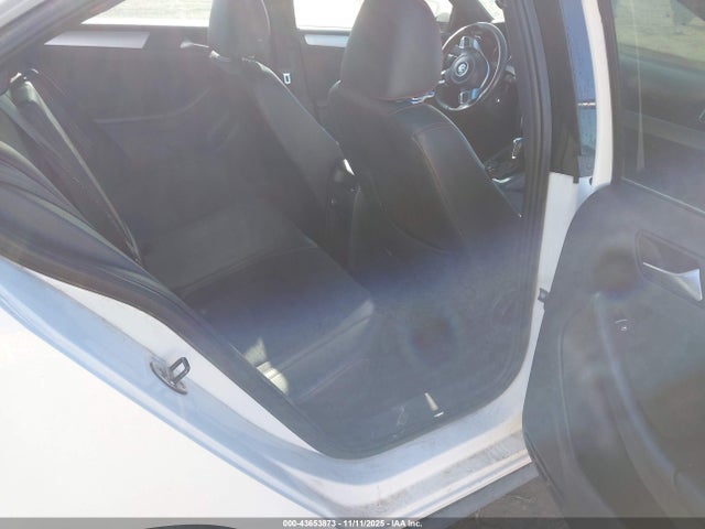 Volkswagen Jetta Gli