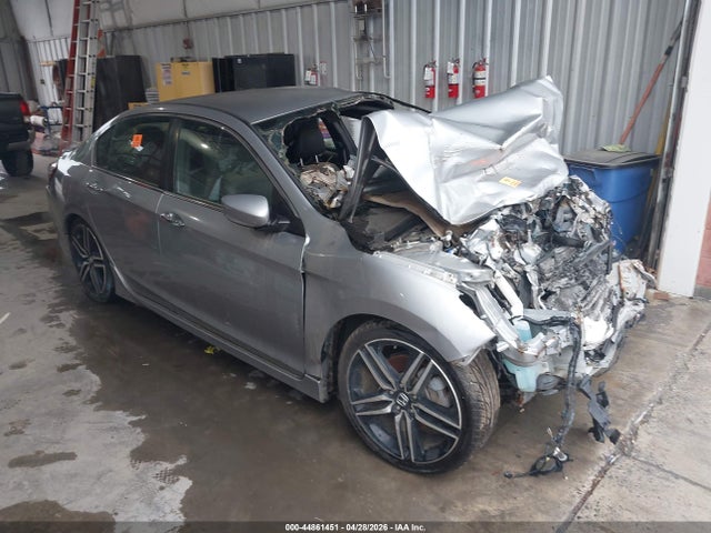 Salvage Honda Accord Image