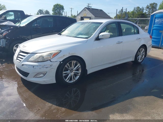 Hyundai Genesis 3.8