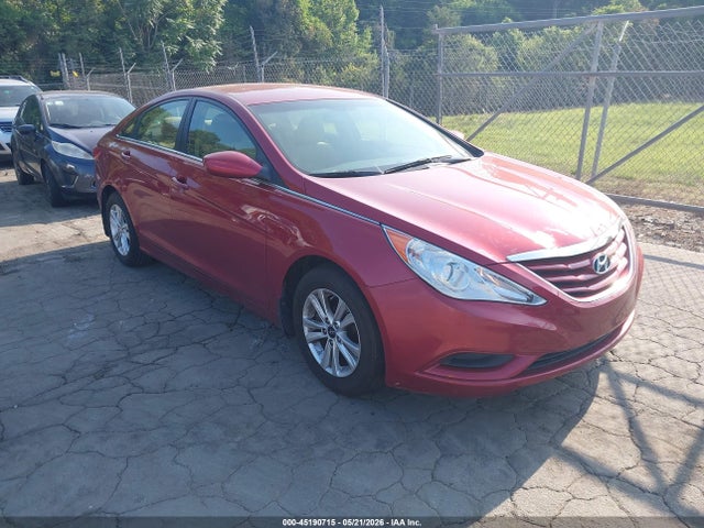 Salvage Hyundai SONATA Image