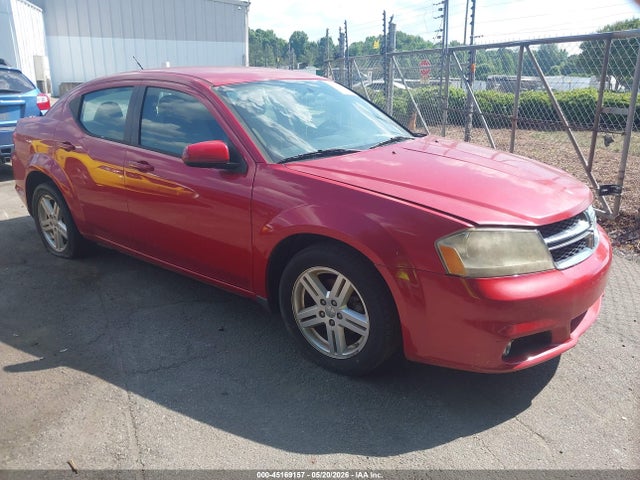 Salvage Dodge Avenger Image