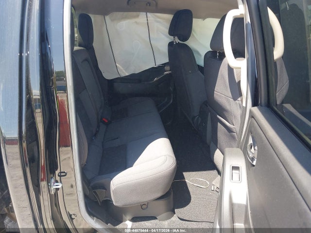 Nissan Frontier Sv 4x4