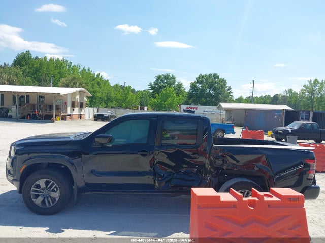 Nissan Frontier Sv 4x4