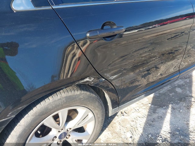 Ford Taurus Sel