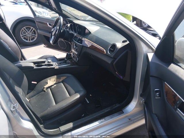 Mercedes-Benz C-Class Sport