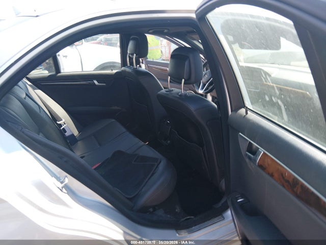 Mercedes-Benz C-Class Sport