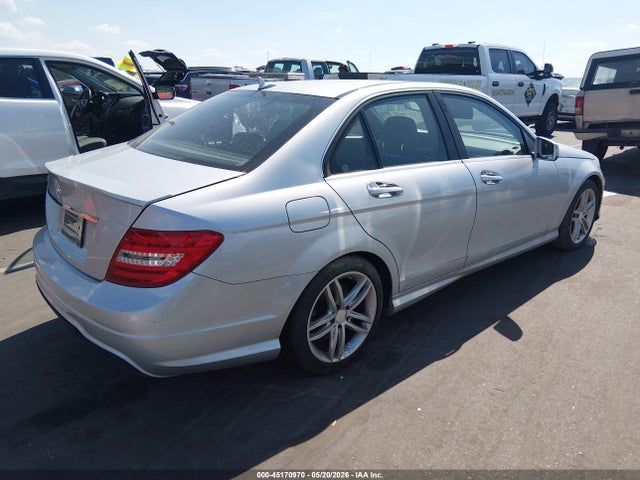 Mercedes-Benz C-Class Sport