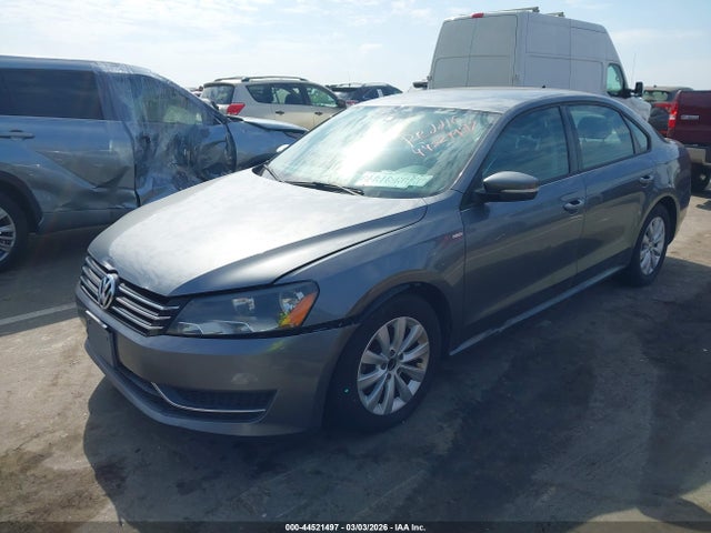 Volkswagen Passat 1.8t Wolfsburg Edition