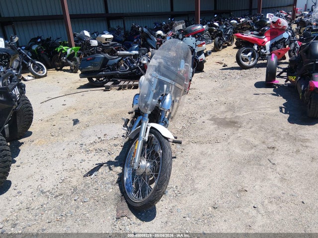 Harley-Davidson Xl883 C