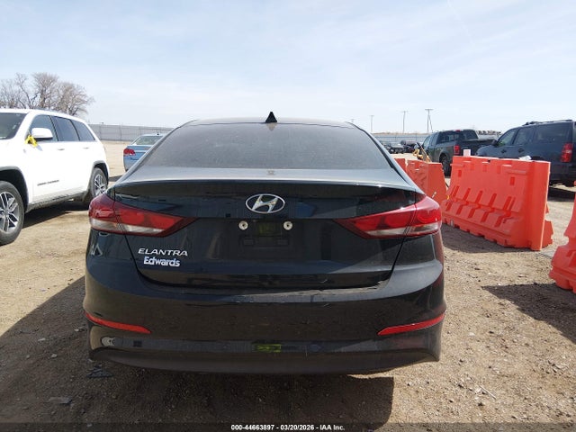 Hyundai ELANTRA Sel