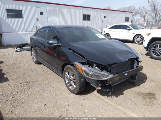Salvage Hyundai ELANTRA Image