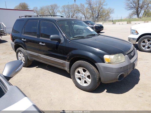 Salvage Ford Escape Image
