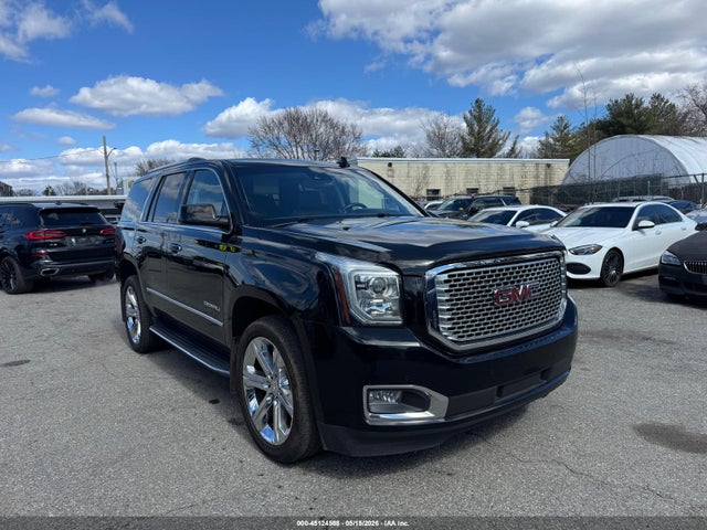 Salvage GMC Yukon Image