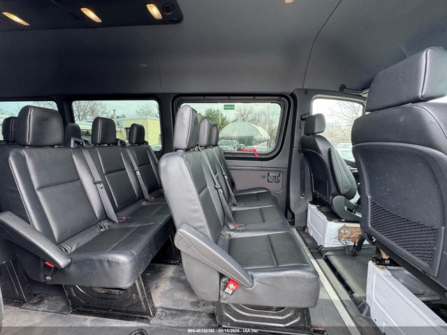 Mercedes-Benz Sprinter 2500 High Roof 4-cyl Diesel Ho