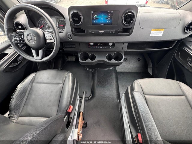 Mercedes-Benz Sprinter 2500 High Roof 4-cyl Diesel Ho