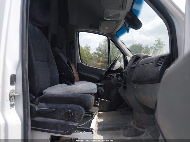 Mercedes-Benz Sprinter 2500 Normal Roof