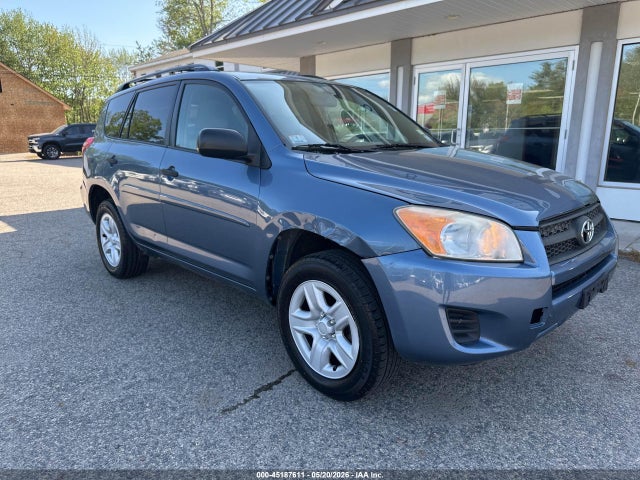 Salvage Toyota RAV4 Image